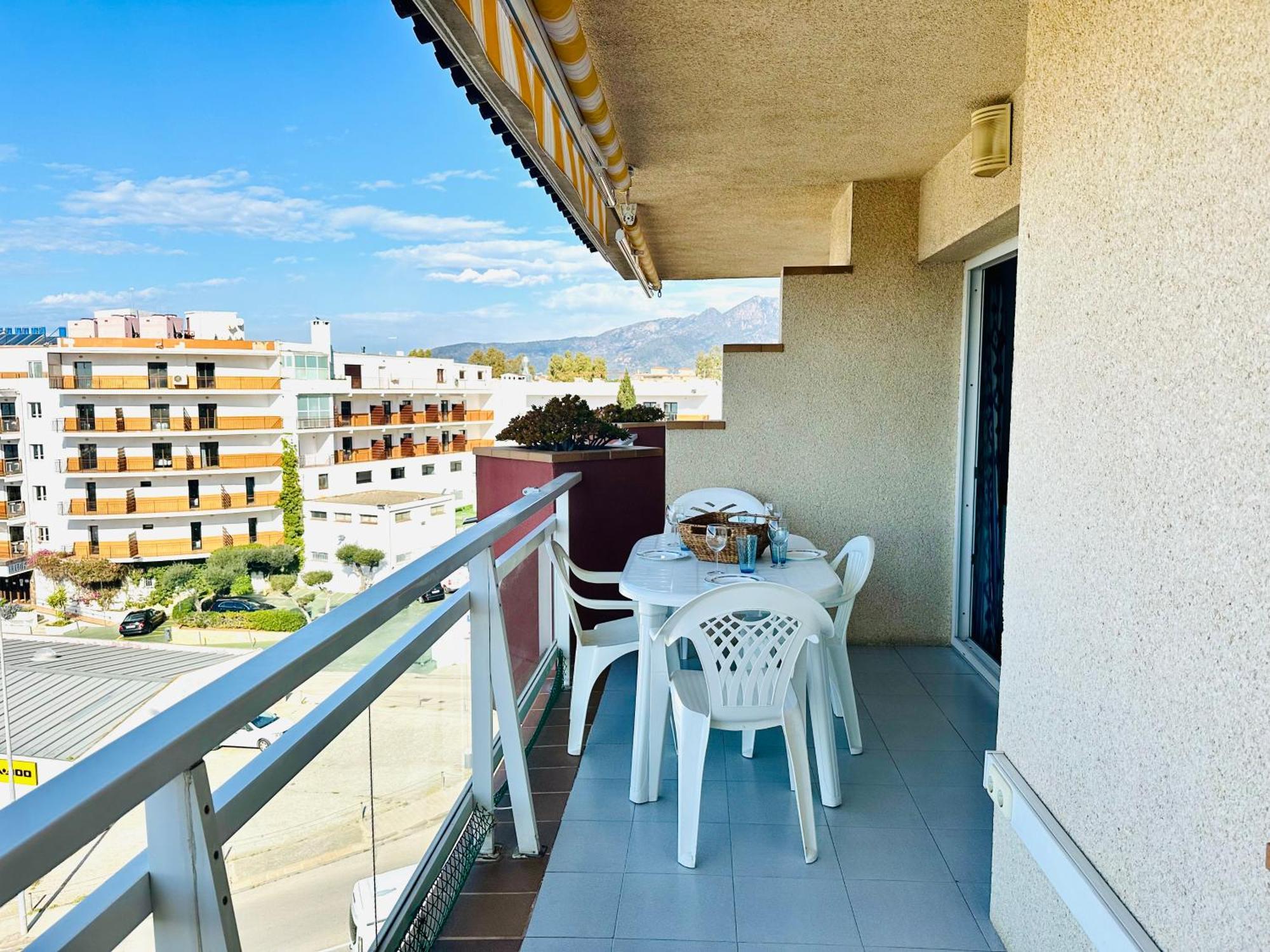 Global Immo 2079 Rocmar Apartment Roses Bagian luar foto