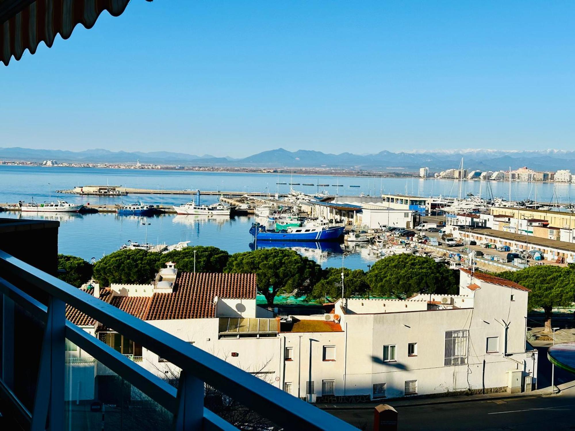 Global Immo 2079 Rocmar Apartment Roses Bagian luar foto